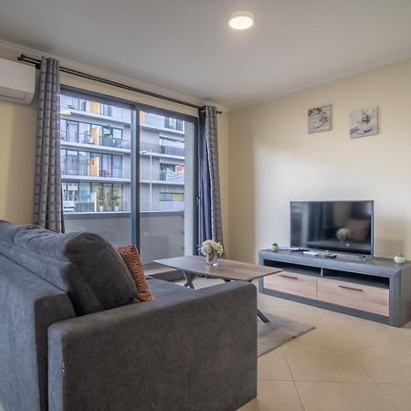 Vista Vieira Apartments ฟุงชาล ภายนอก รูปภาพ